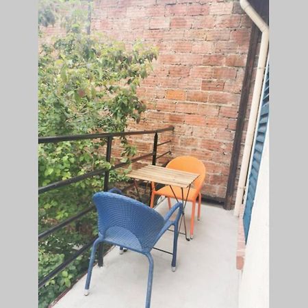 בנולט #4 Joli Appartement A 2 Pas Du Metro Et Paris 20 מראה חיצוני תמונה