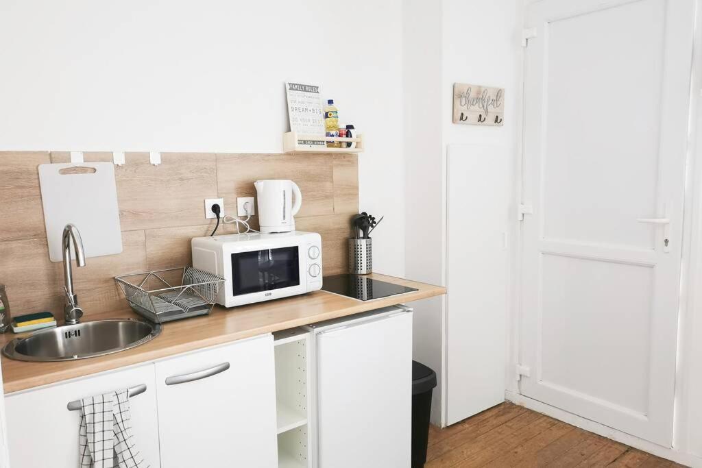 בנולט #4 Joli Appartement A 2 Pas Du Metro Et Paris 20 מראה חיצוני תמונה